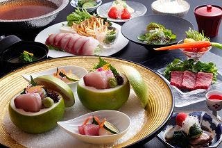 14:30迄のレイトチェックアウト❙寝坊OK！新鮮魚＋黒毛和牛を堪能する至福の時間 ❙ 夕食＆昼食付