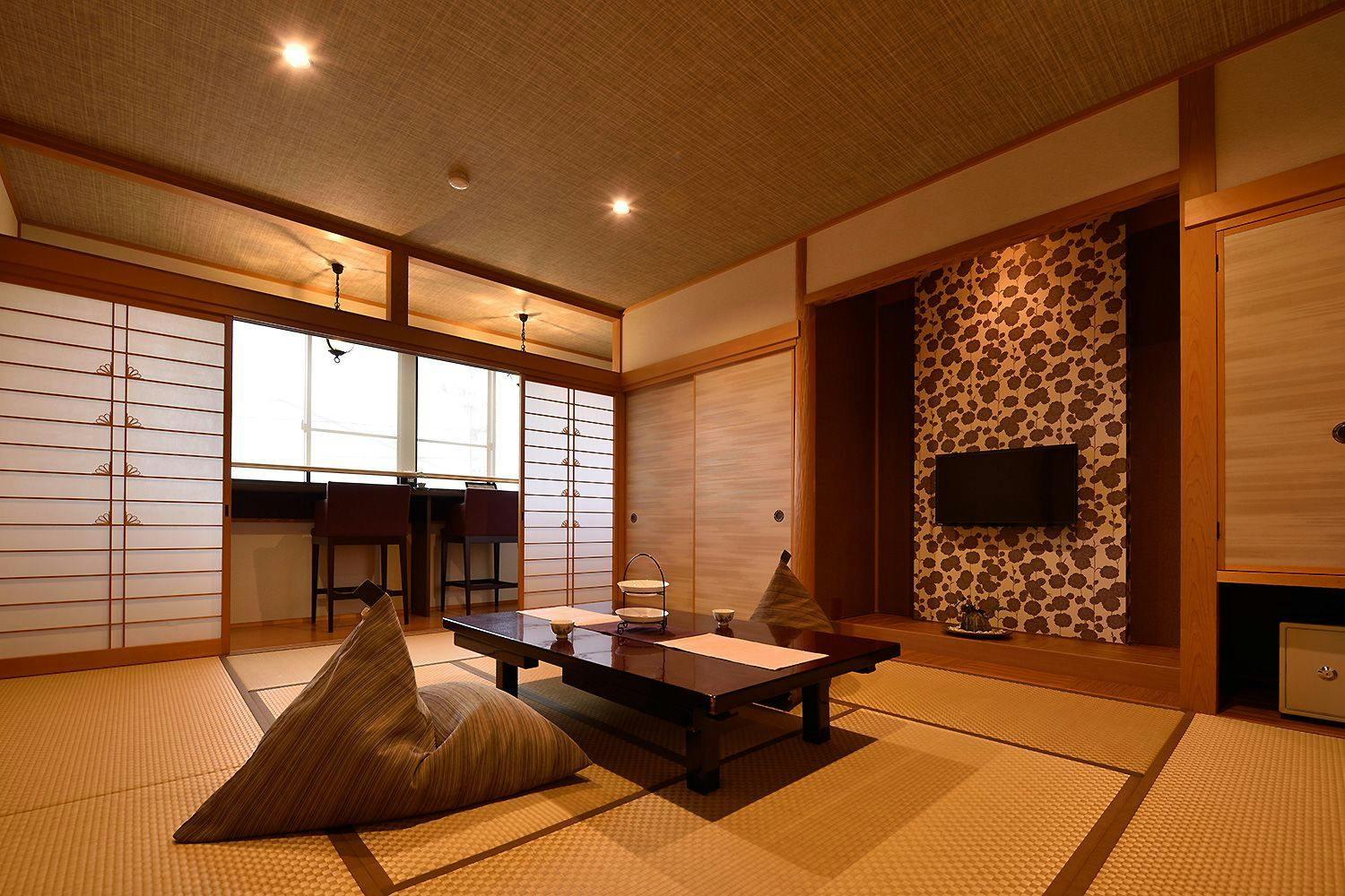 和モダンdx 和室10畳 カウンター広縁 バス トイレ付 ライダー限定 伊勢志摩で風になる 重兵衛ツーリングプラン 屋根付駐車有 プラン 花の小宿 重兵衛 一休 Comキラリト