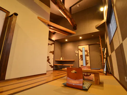 【君影草 또는 花車】산쪽 객실