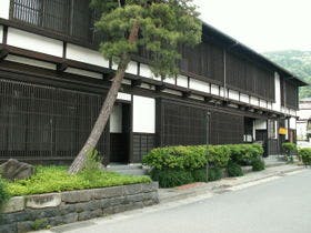 御宿 まるや