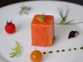 車山高原　オーベルジュ・ドゥ　ラ・メイジュ