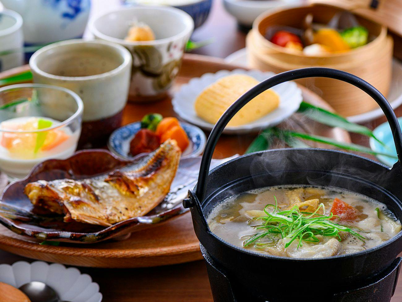 【朝食】郷土の味・だんご汁付き和定食