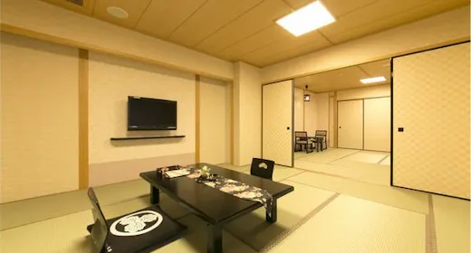次の間付き客室