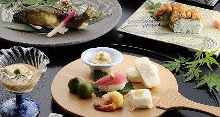 季節の花かんざし懐石