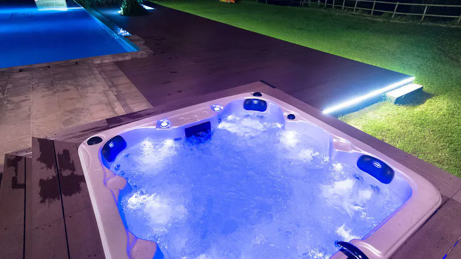 Livemax Amms Canna Resort Villa