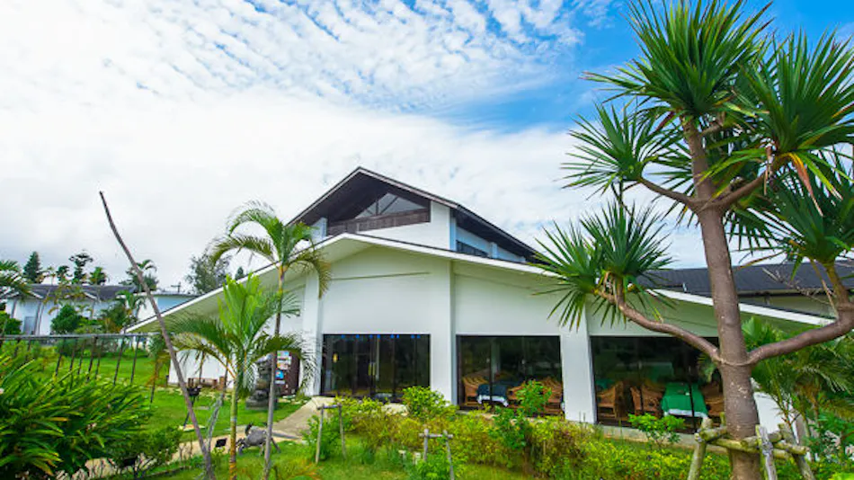 Livemax Amms Canna Resort Villa