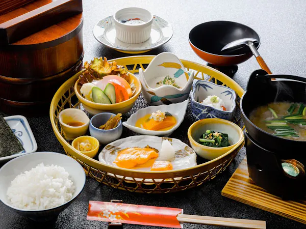 朝食付きプラン【会場食】チェックイン18時まで