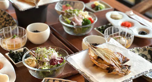 【朝食のみ】遅くまで観光を楽しみたい方、町で夕食を楽しみたい方に嬉しい!22時までチェックインOK!
