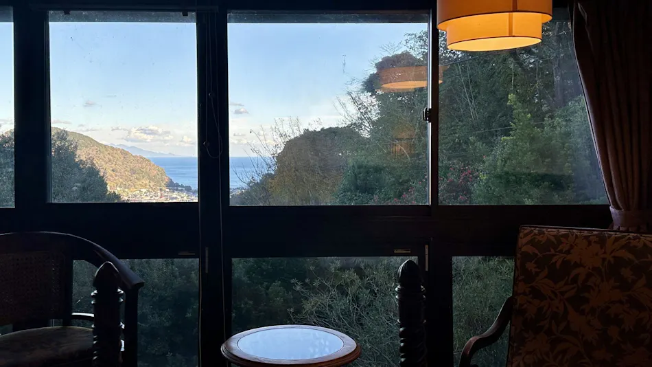 Hotel Shiki no Kura: A Pet-Friendly Inn with Its Own Hot Spring Source