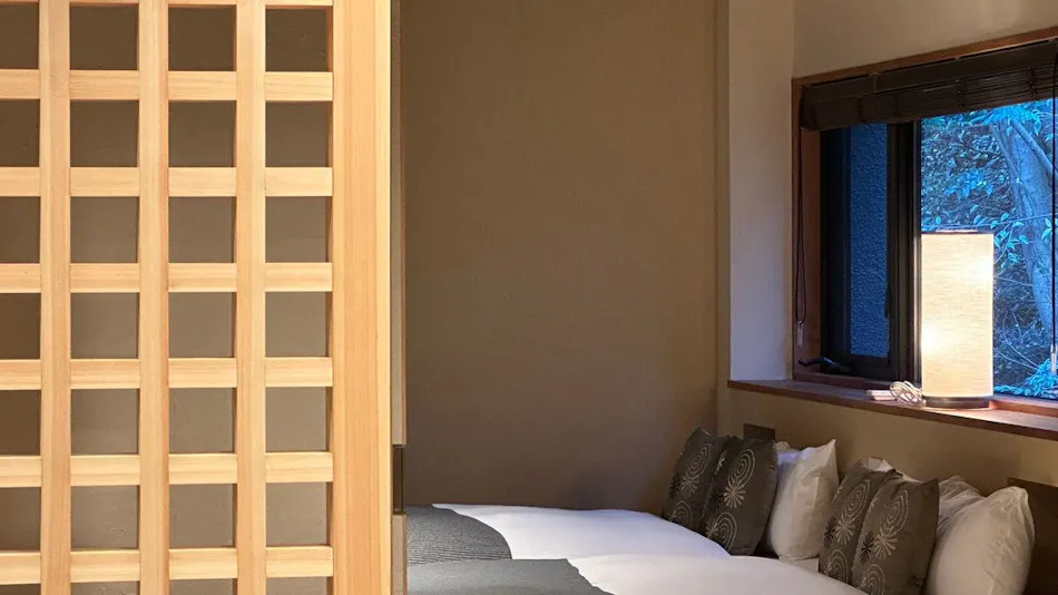 Hotel Shiki no Kura: A Pet-Friendly Inn with Its Own Hot Spring Source