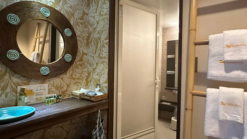 Hotel Shiki no Kura: A Pet-Friendly Inn with Its Own Hot Spring Source