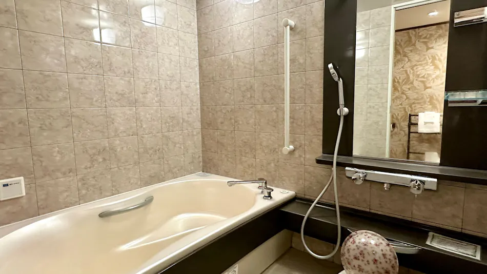 Hotel Shiki no Kura: A Pet-Friendly Inn with Its Own Hot Spring Source
