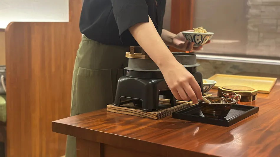 Hotel Shiki no Kura: A Pet-Friendly Inn with Its Own Hot Spring Source