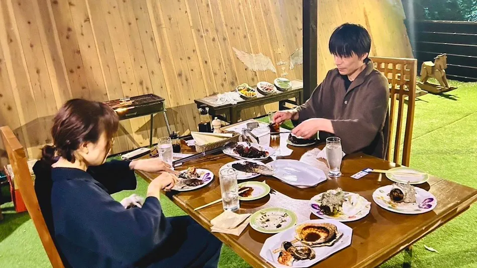 Hotel Shiki no Kura: A Pet-Friendly Inn with Its Own Hot Spring Source