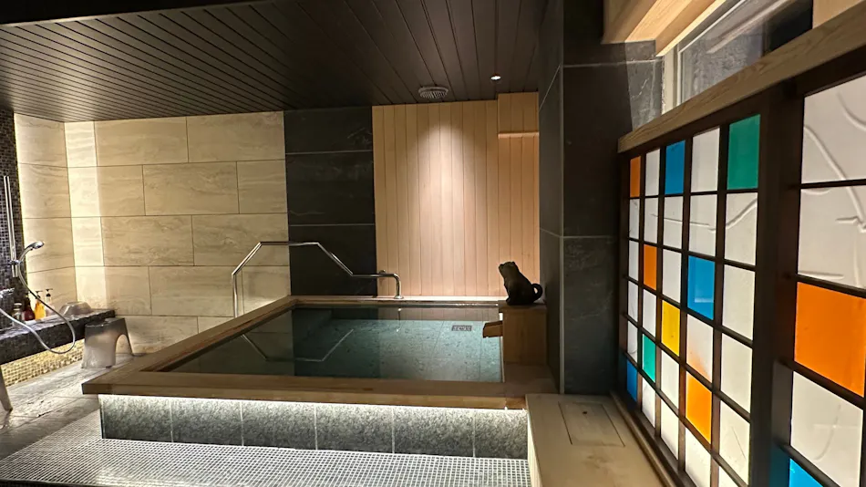 Hotel Shiki no Kura: A Pet-Friendly Inn with Its Own Hot Spring Source