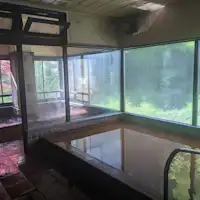 【น้ำพุร้อน】อ่างอาบน้ำในร่ม