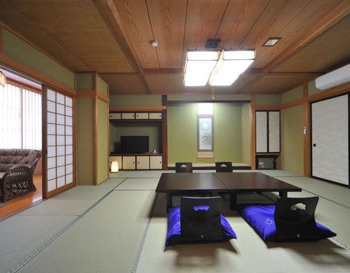 西館３階「すずらん」