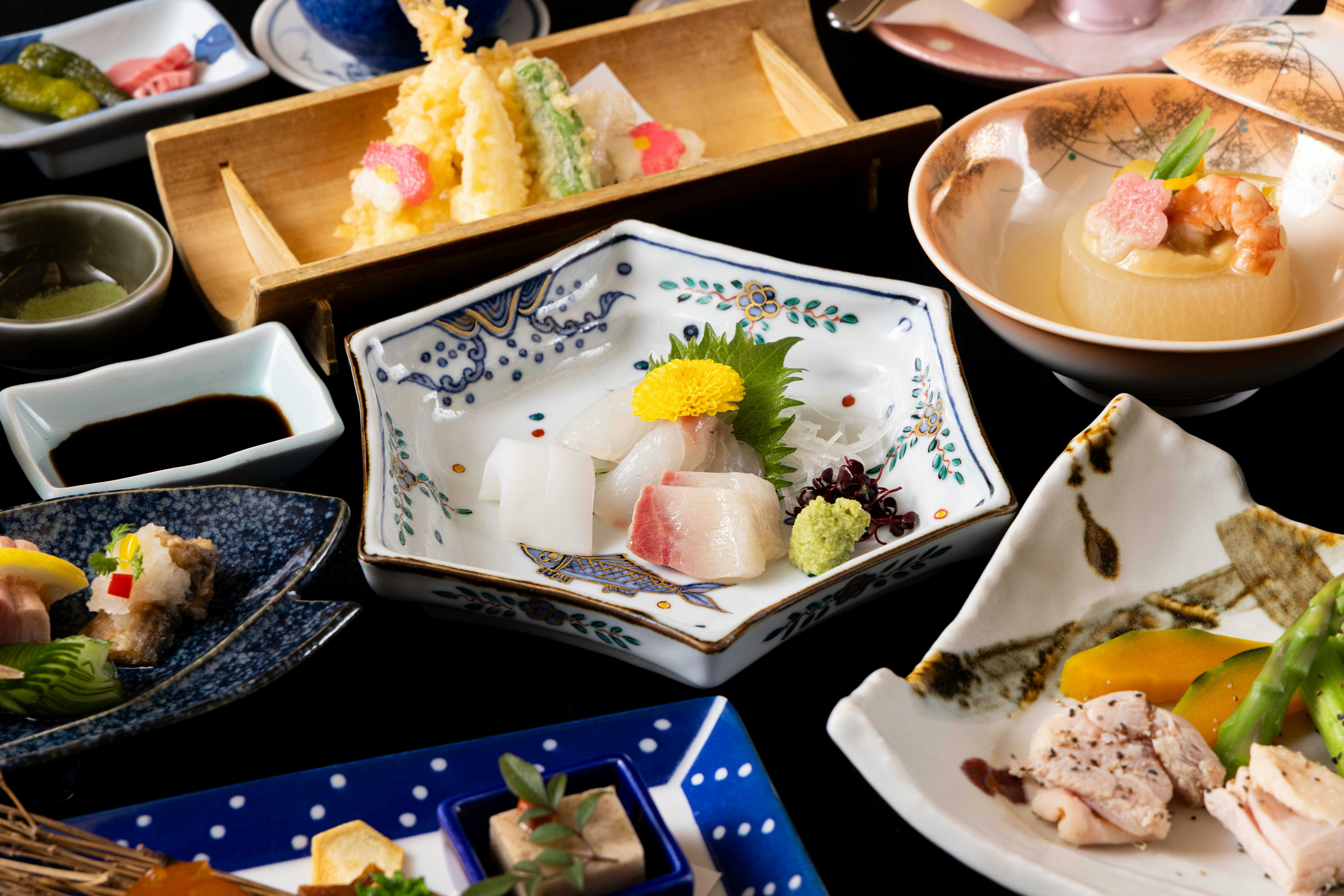 【鳥取の恵み｜山海会席料理】山と海の幸が織りなす絶妙なハーモニー＜地元の特産品を堪能＞｜一泊二食