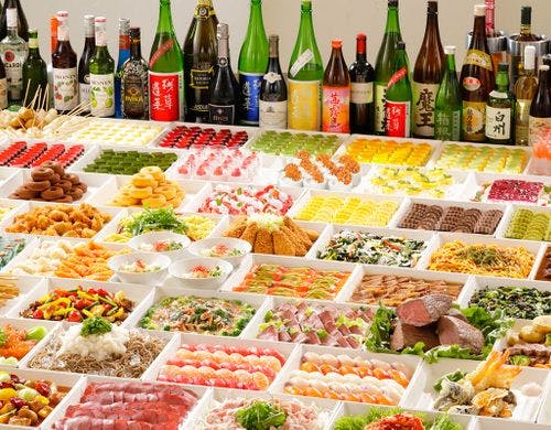 旬の味覚を楽しむブッフェスタイル