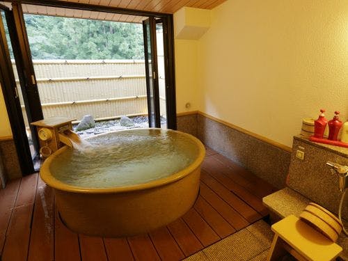 貸切家族風呂（有料1時間2,160円）