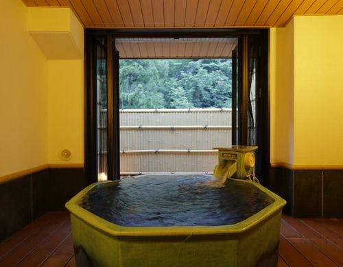 貸切家族風呂（有料1時間2,160円）