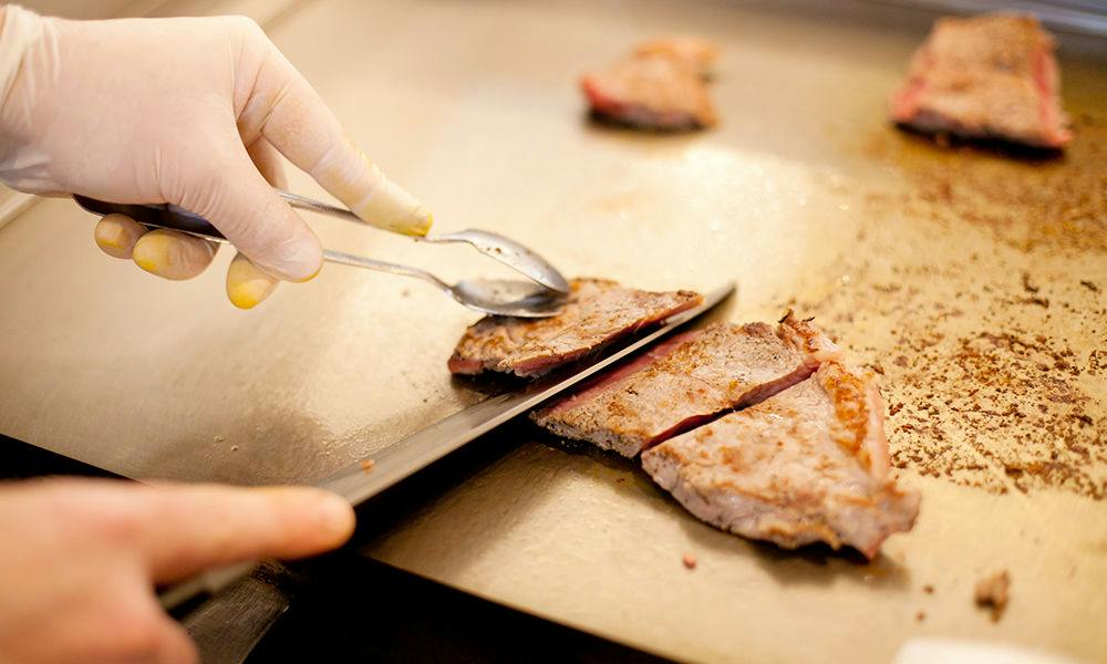お肉と秋の美味いもの祭り・秋の味覚が並ぶ贅沢バイキング＜「森のテーブル」和洋バイキング＞