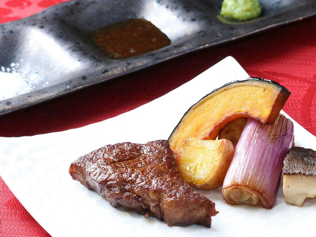 【別注料理】とちぎ和牛「匠」サーロインステーキ付きプラン＜「万里」中華＆和食バイキング＞