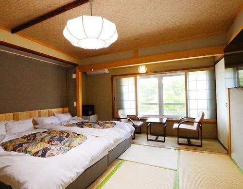 【客室一例】本館和ベッド