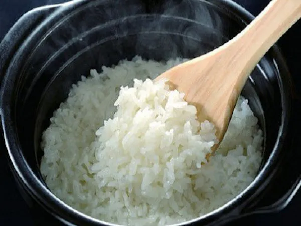 【一泊朝食付プラン】 ~西の横綱仁多米を味わう朝ごはん!~