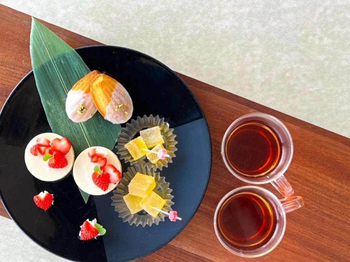 地元食材を使った季節のアフタヌーンティー