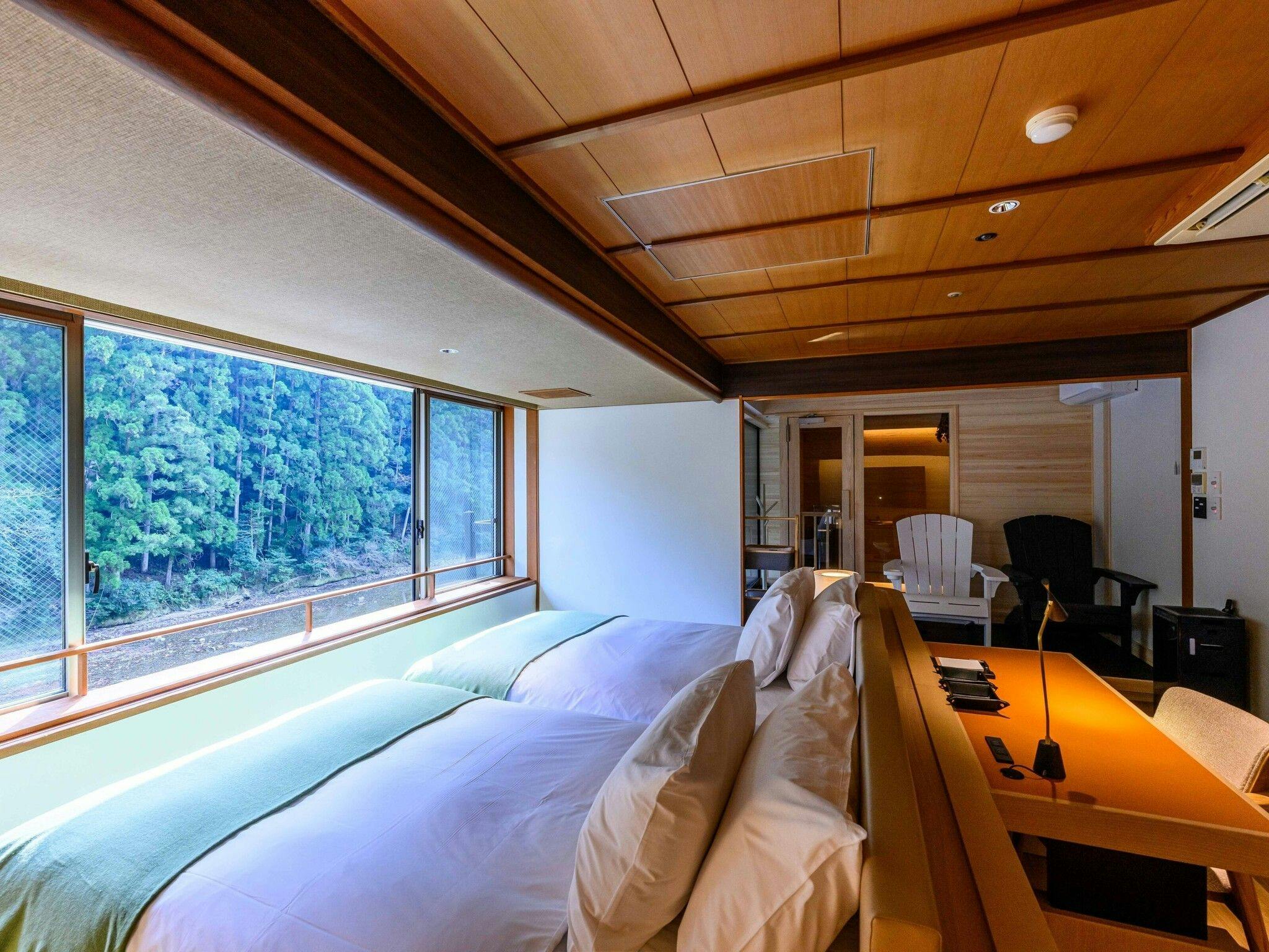 山水館　川湯みどりや