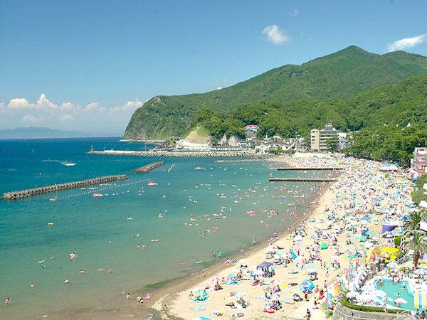 海水浴場へは徒歩3分。お散歩にどうぞ