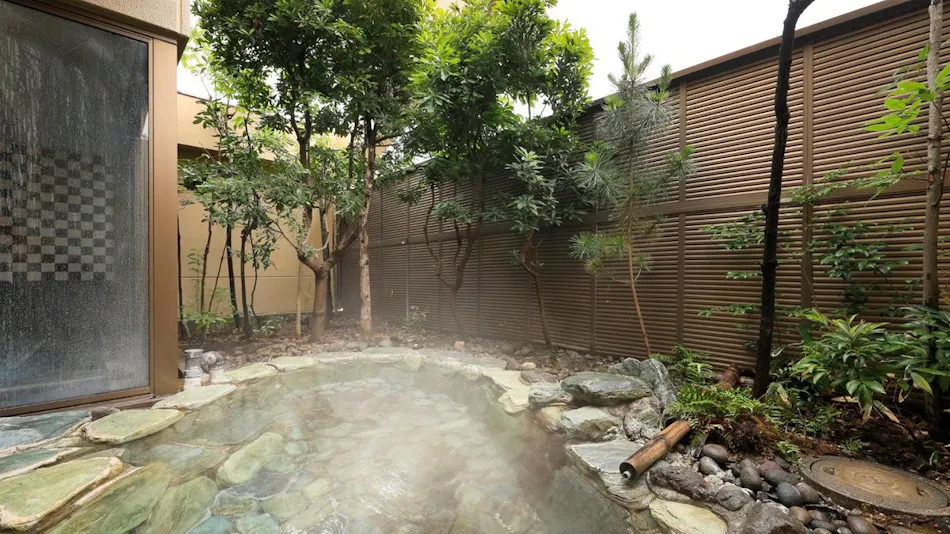 Nishiizu Meguri