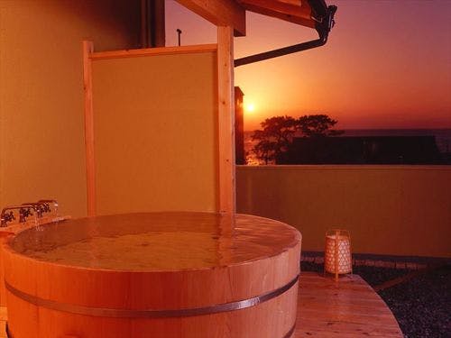 露天付客室（一例）