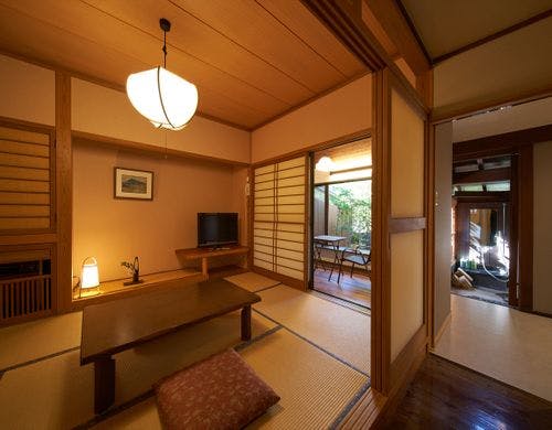 【離れ】半露天風呂付き和洋室