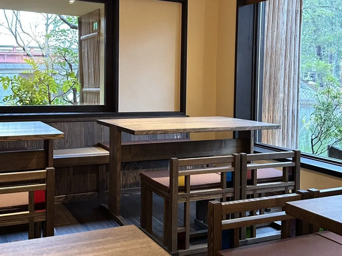 ห้องอาหาร “อาคุระ”