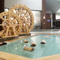 「大浴場 ヘ・エ・スイシャ」