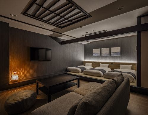 露天風呂付デラックス（美しい山々の景色）