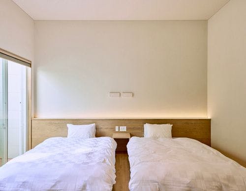 洋室ツインBタイプ御影石風呂（禁煙）