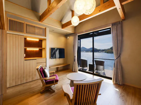 湖に面した棟「籠目」の例