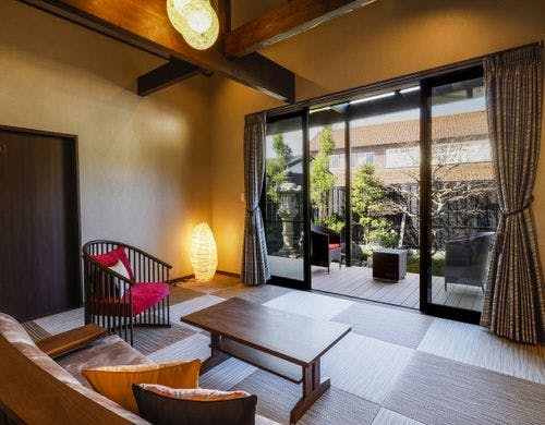 特別棟「七宝」のテラス