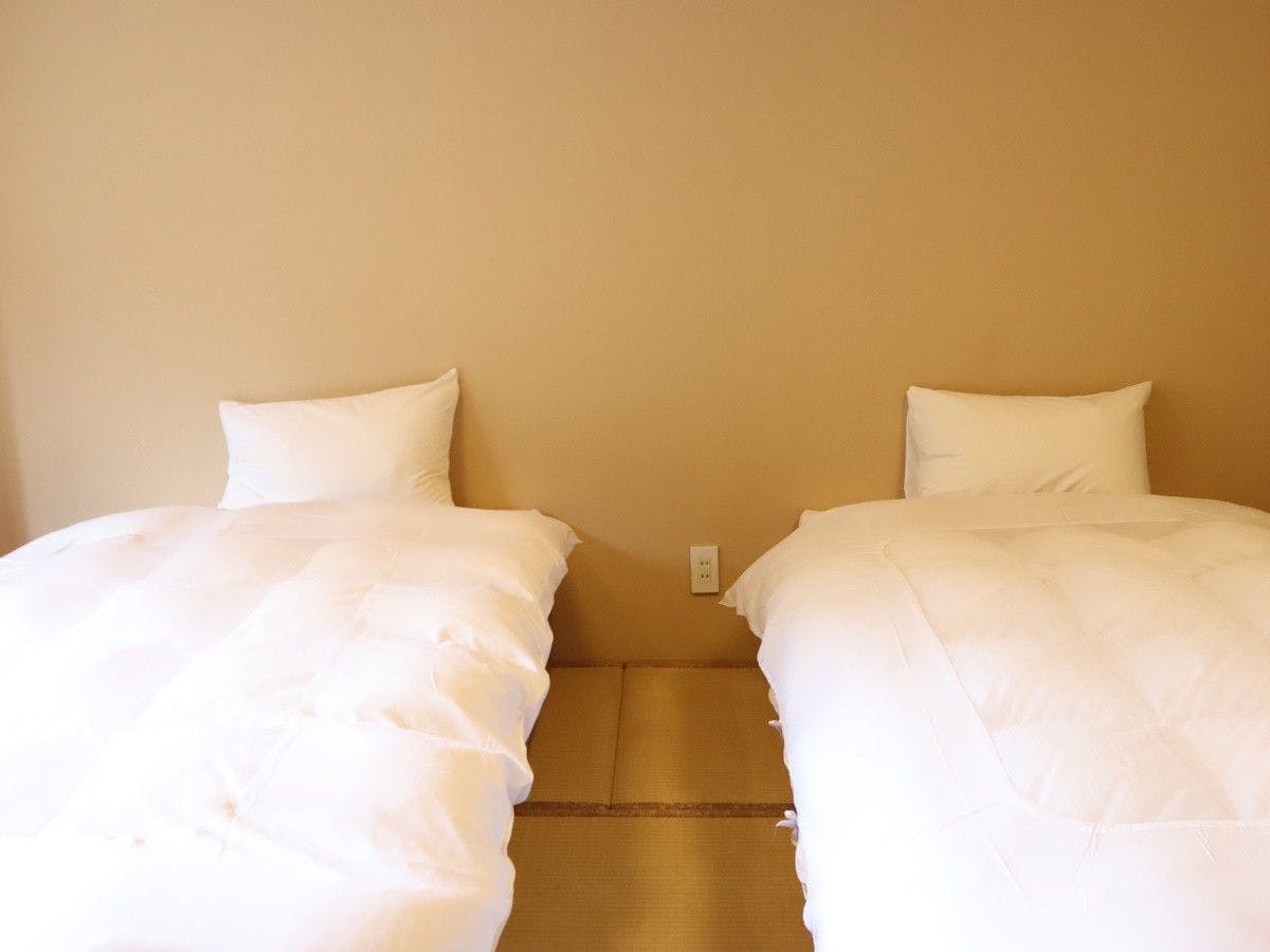 ห้องพักหลักสไตล์ญี่ปุ่น 8 เสื่อทาทามิ (มีเตียง) (ตัวอย่าง)