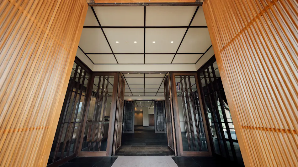 The Hotel Obuse