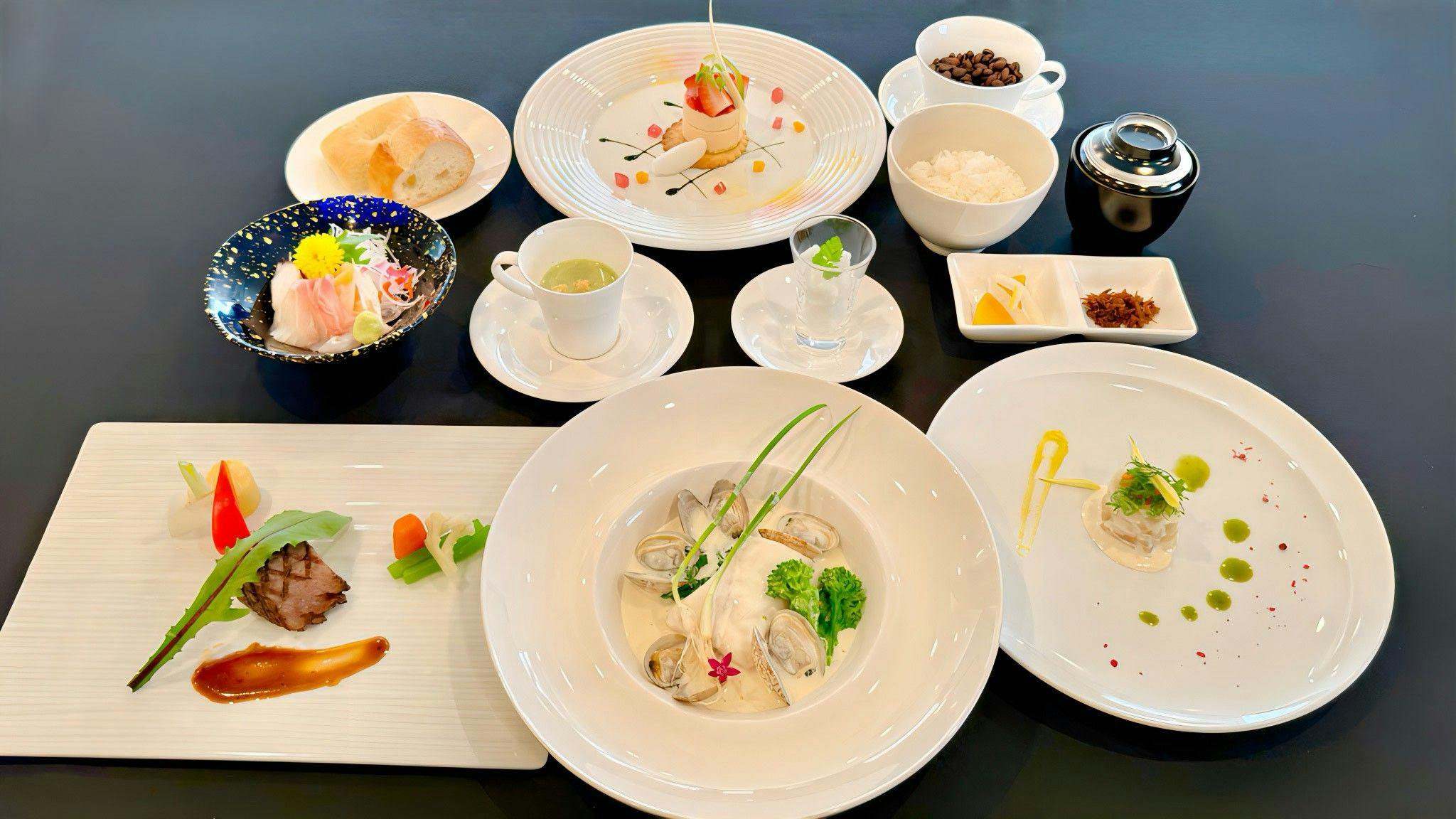 Makan malam full-course kreatif perpaduan Prancis dan Jepang