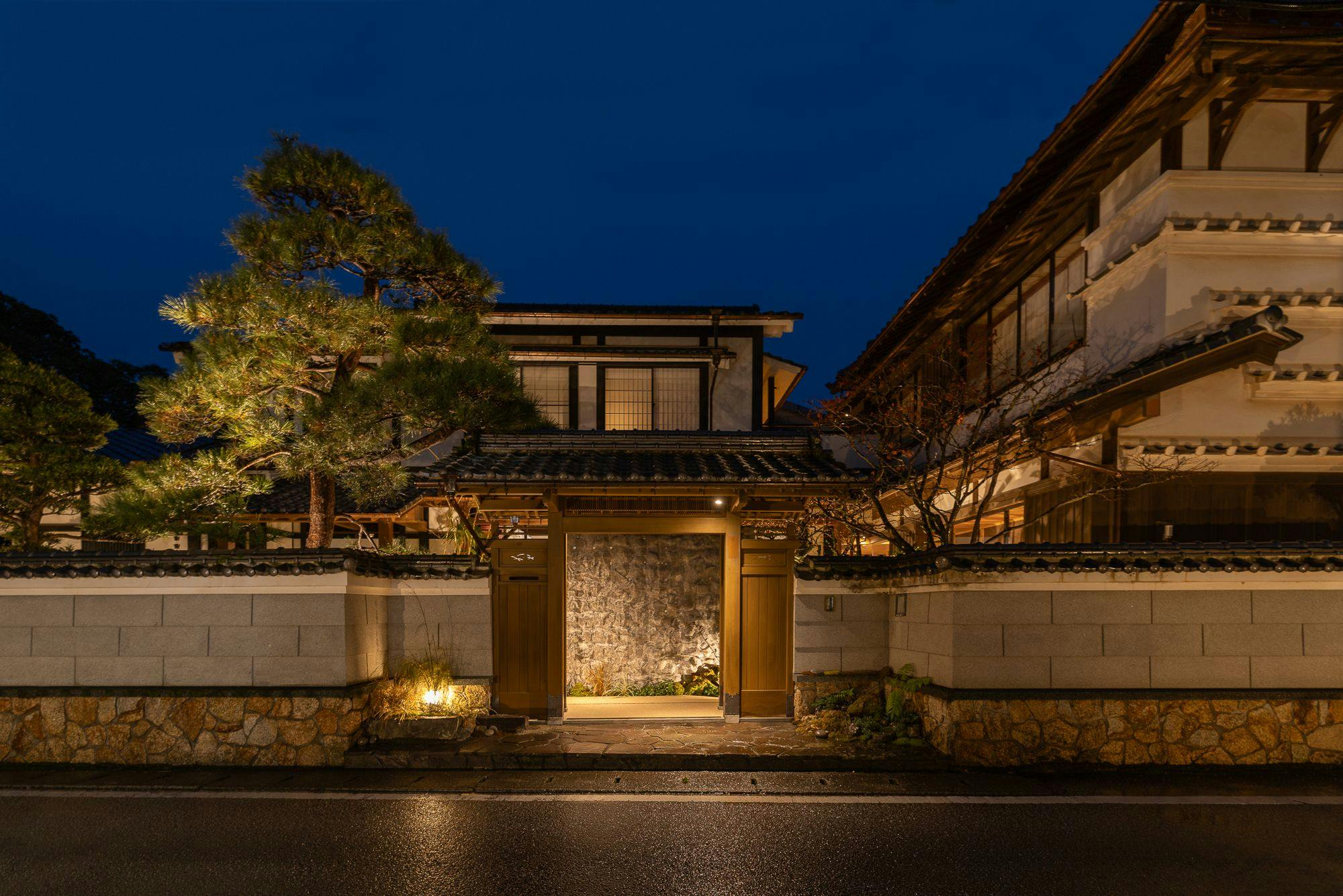 HOTEL MONONOBA