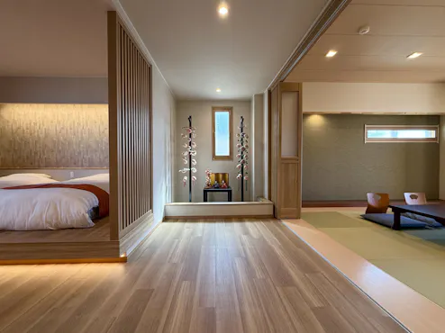 Pintu masuk Universal Suite 1