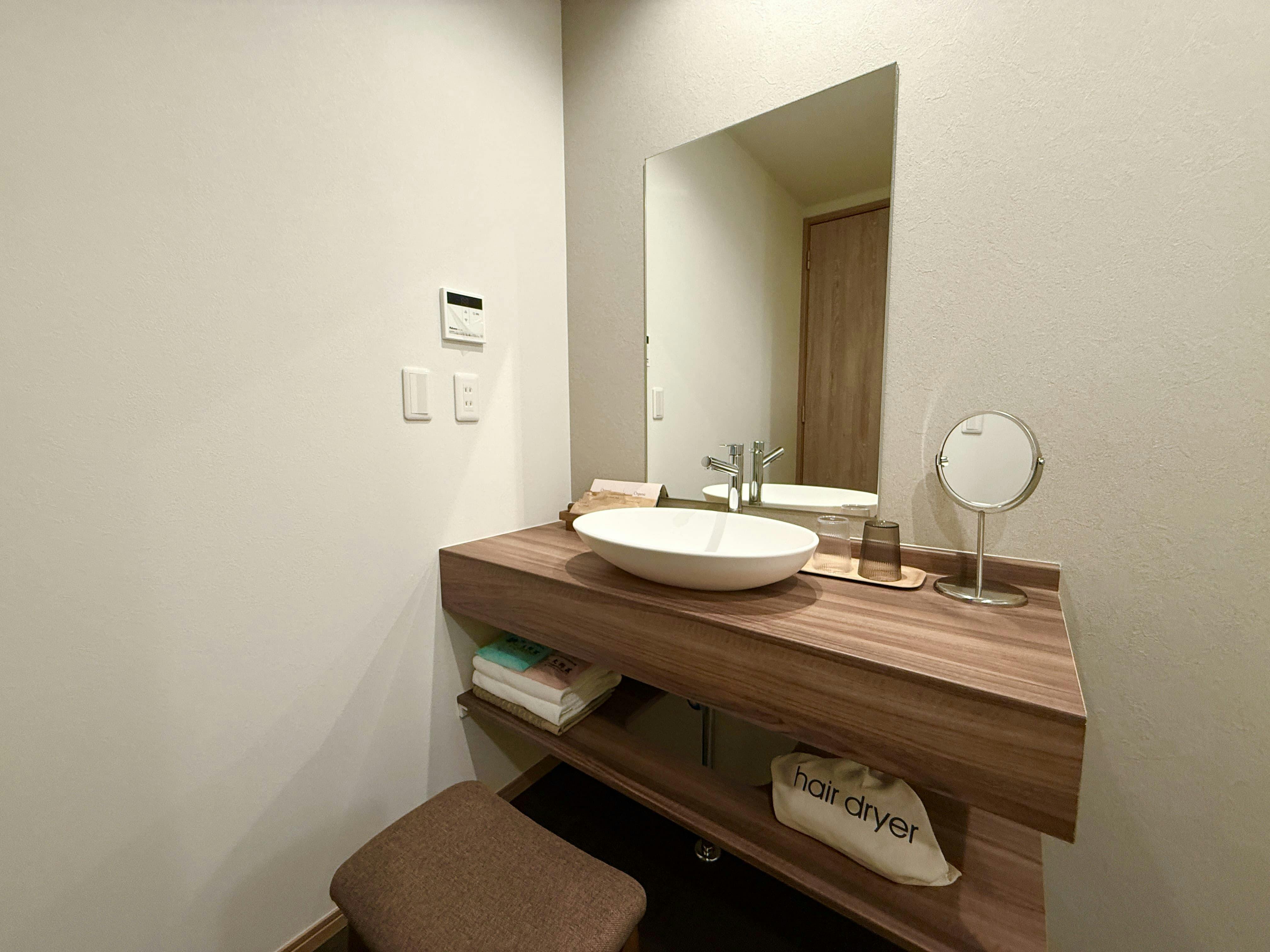 Onoso, an Accommodation Specializing in Spiny Lobster and Abalone