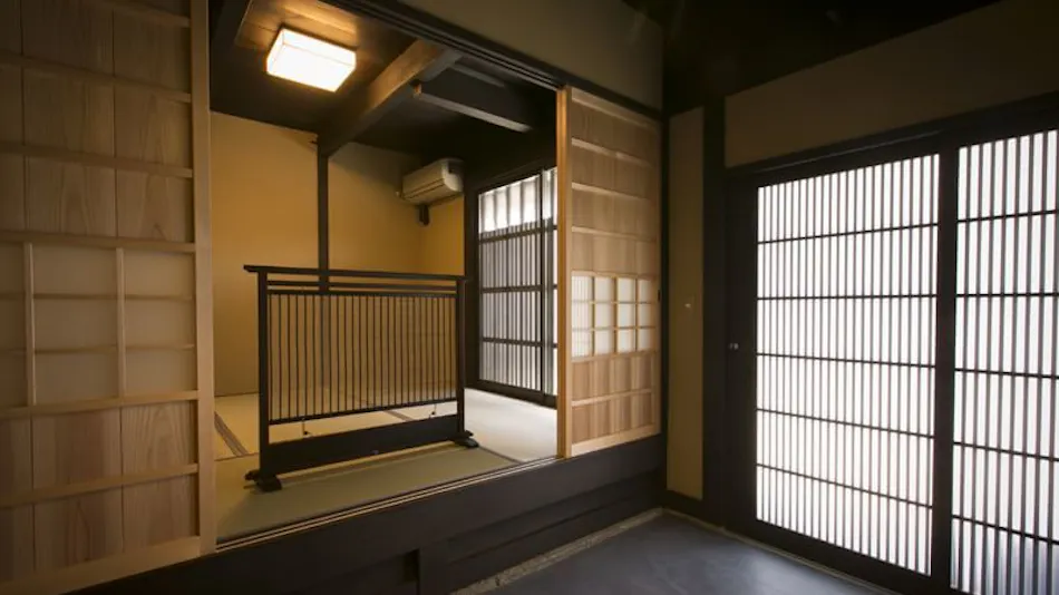 Inn of the Heian Palace