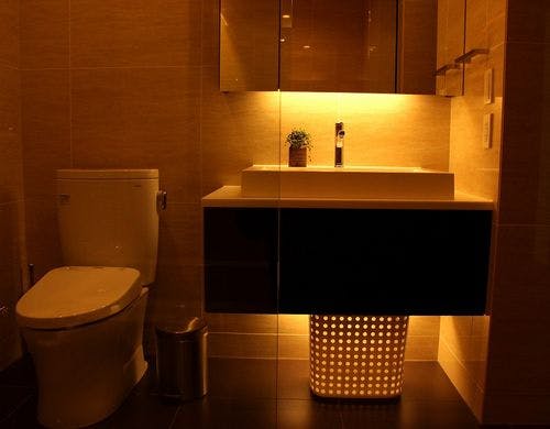 主寝室バスルーム