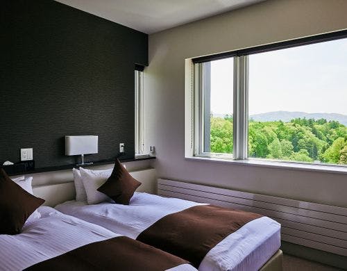 ベッドルーム（夏）